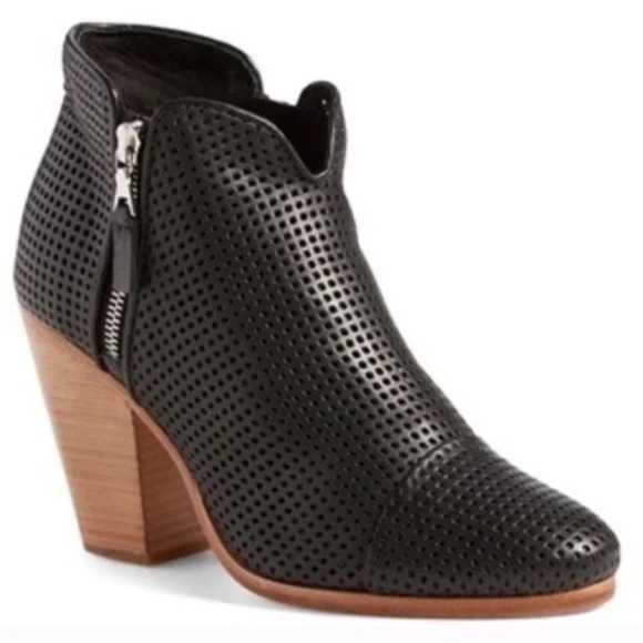 Rag & Bone Black Perforated Leather Margot Bootie Size 9.5 39.5 Ankle Edgy - Picture 1 of 9